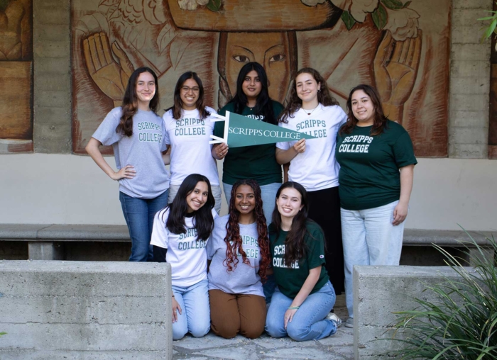 Eight students in Scripps gear