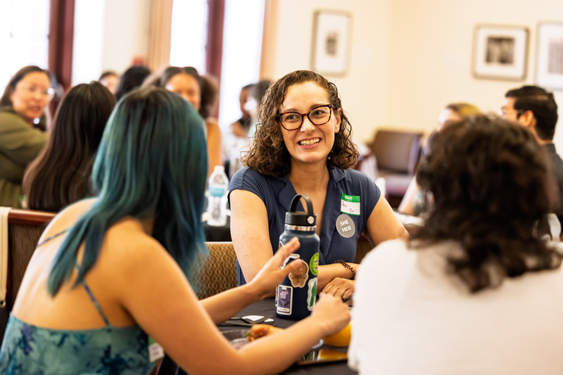 Senior Alum Brunch Mixer