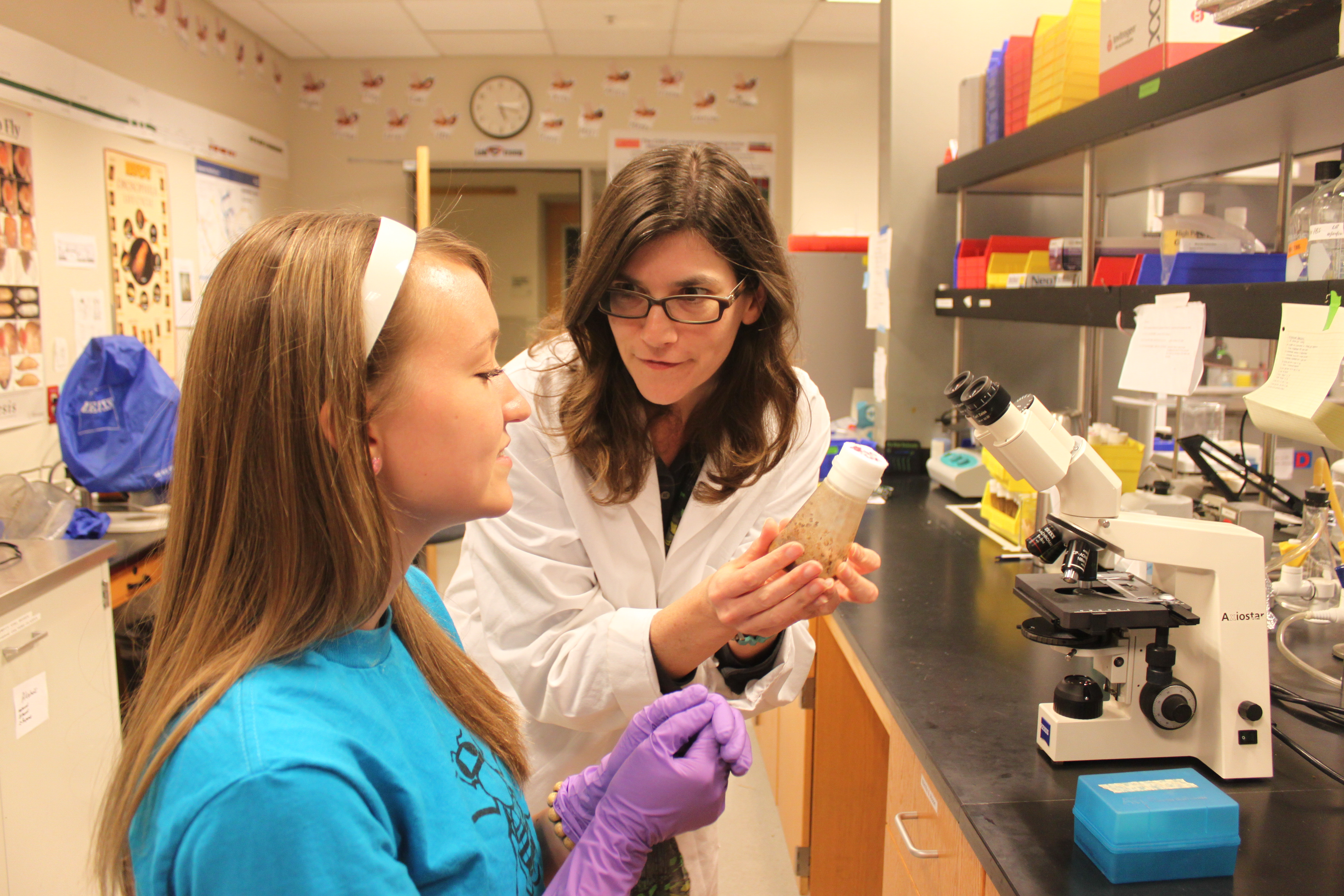 Jennifer Armstrong in the lab with students