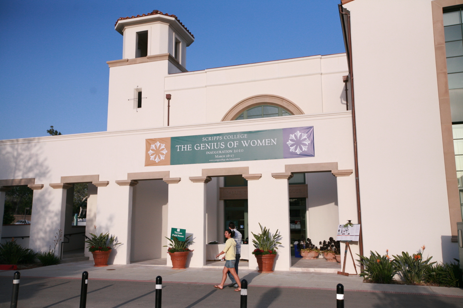 Scripta Collets Resources | Scripps College in Claremont, California